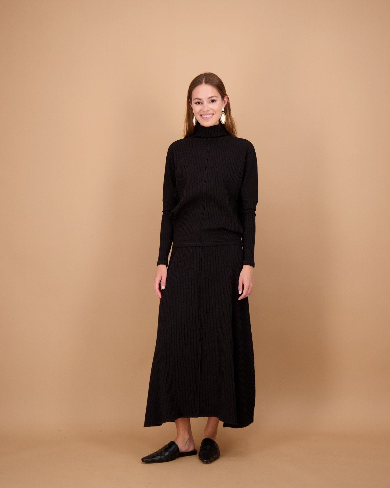 Parni Wide Ribbed Dolman Turtleneck-Turtleneck-Mementos