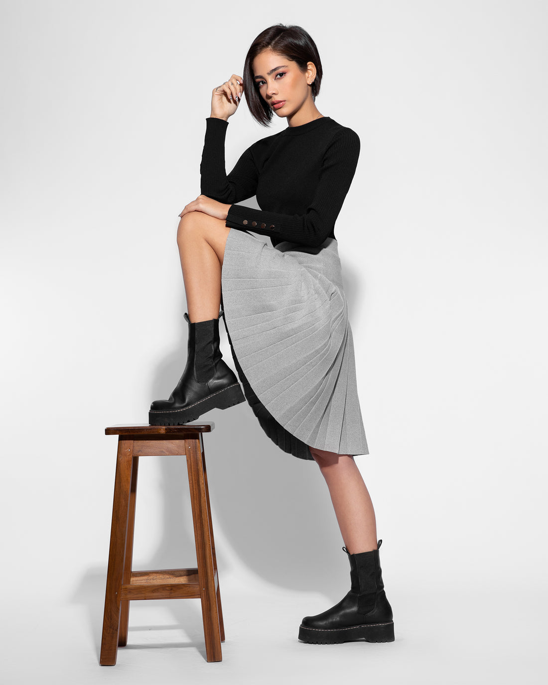 Aleeza Pleated Wonder Skirt
