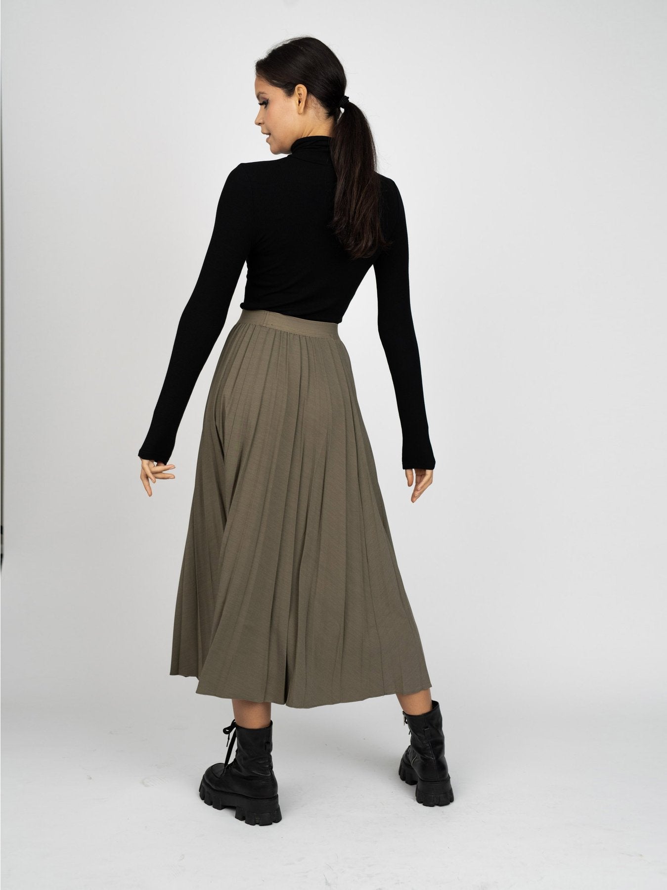 Meli Pleated Skirt - Mementos