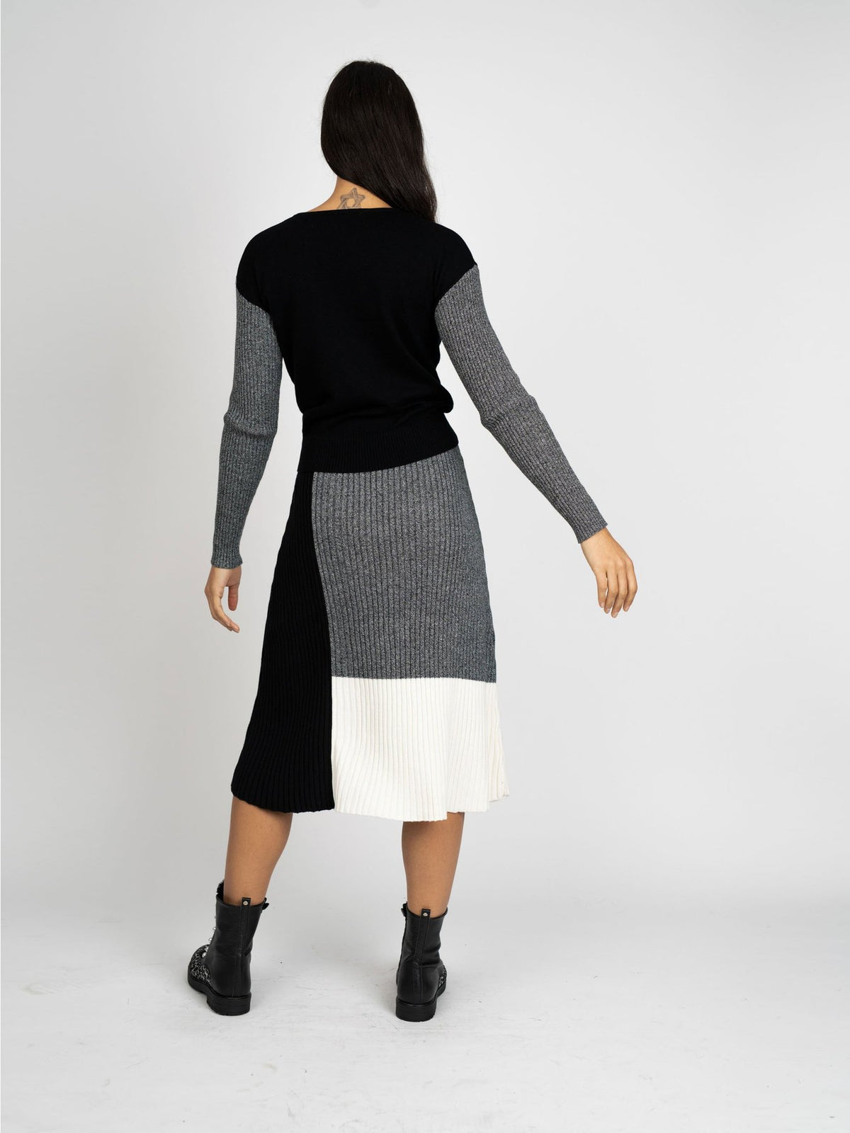 Meli Colorblock Knit Sweater-Sweater-Mementos
