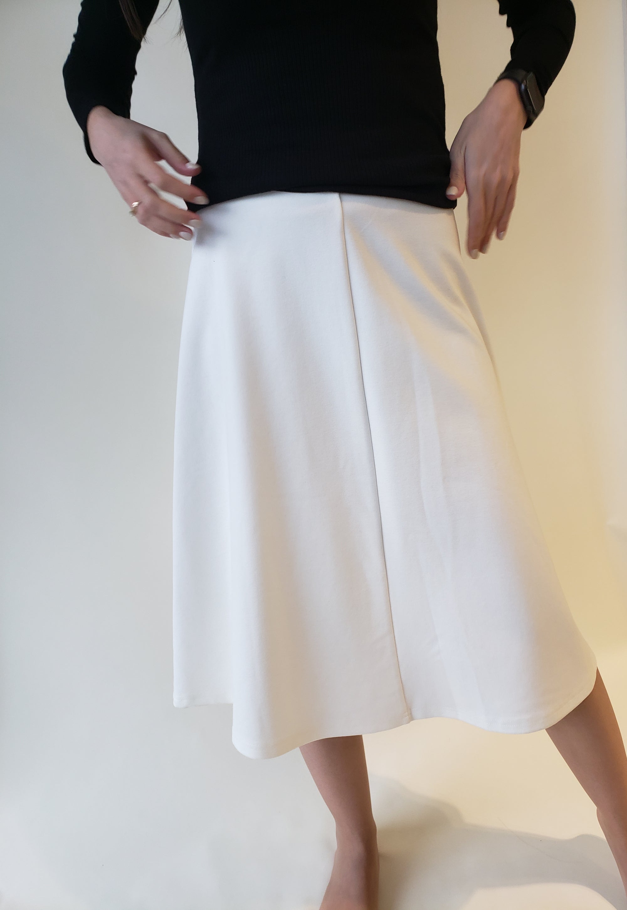 Honey Seed Pull-on Knee Skirt-Skirt-Mementos