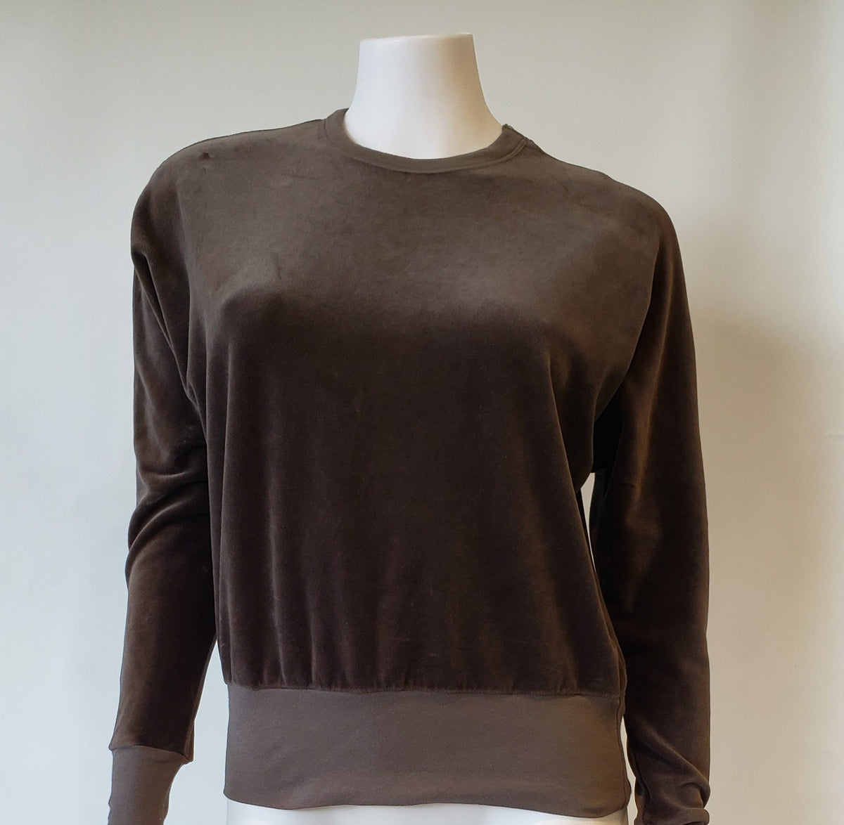 Hardtail Velour Banded Pullover-Pullover-Mementos