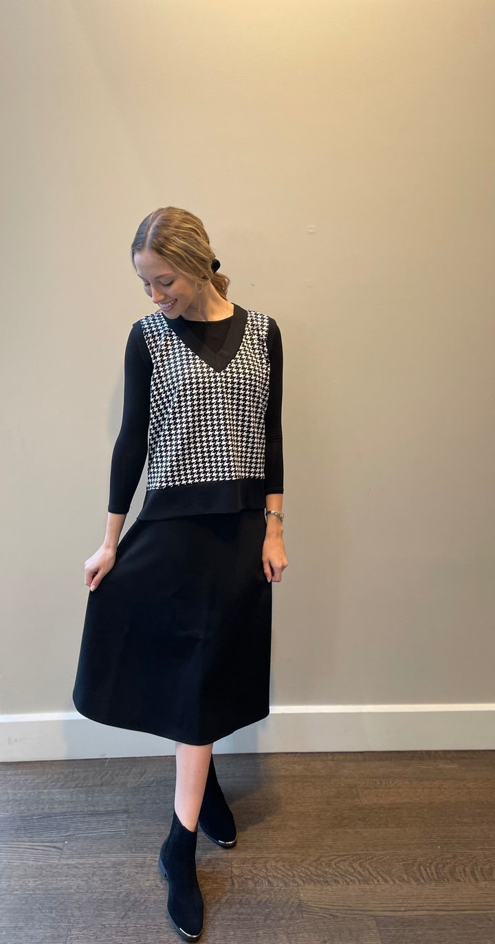 NOD Oversized Vest Houndstooth-Top-Mementos