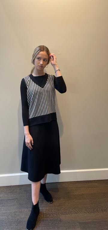 NOD Oversized Vest Houndstooth-Top-Mementos